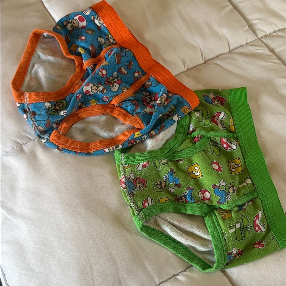 Children's Super Mario Print Briefs - multi colored Boys size 8